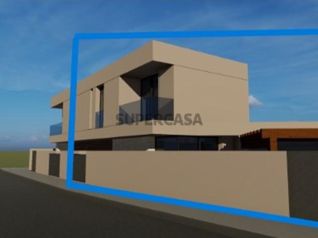 Moradia Geminada V3