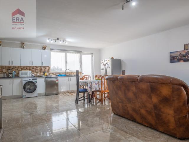 Moradia Geminada 3 quartos, Cartaxo, Santarém