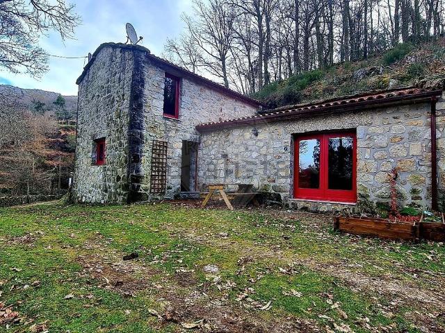 Moradia, Germil