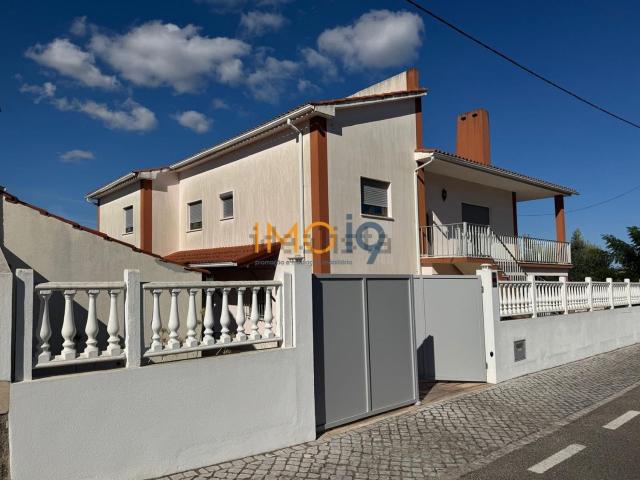 Moradia, Gião