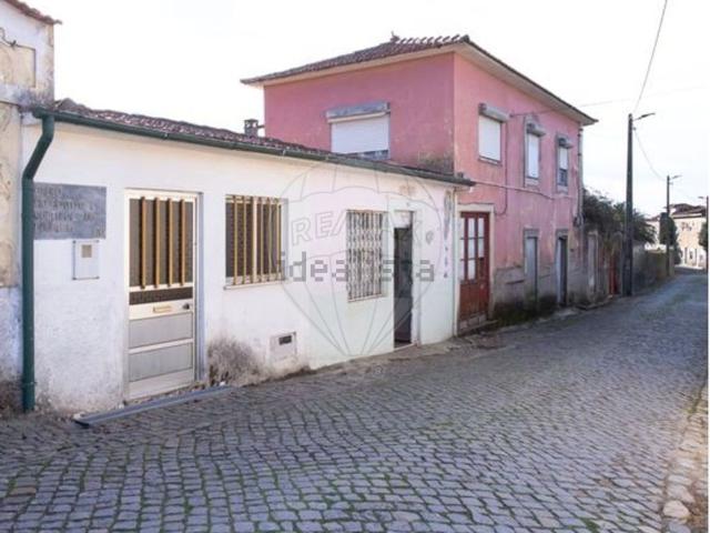 Moradia, Grijó e Sermonde