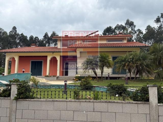 MORADIA T3 OLIVEIRA DE AZEMEIS
