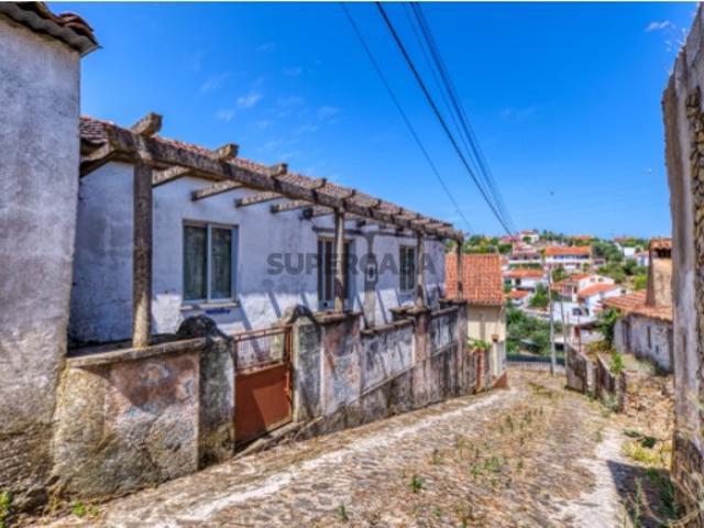 Moradia Inacabada com Vista Panorâmica | Ortiga Mação