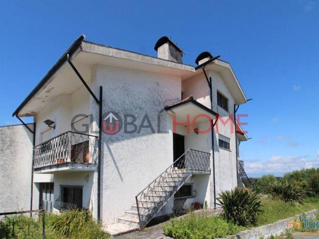 Moradia independente T2 | 26073966091