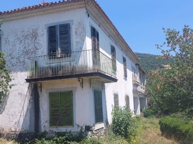 Moradia individual, para venda, Vinhais Vinhais