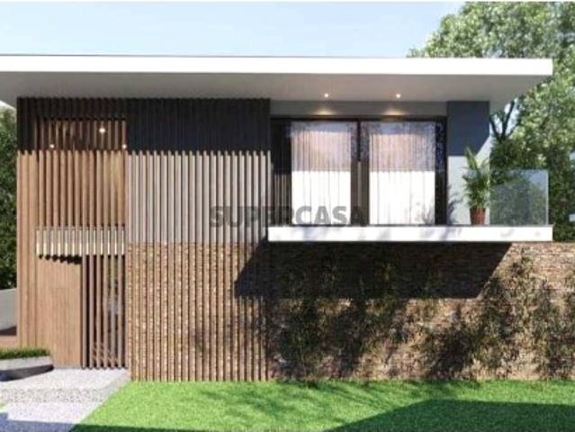 Moradia individual T3+1 em Palmeira, Braga em construção