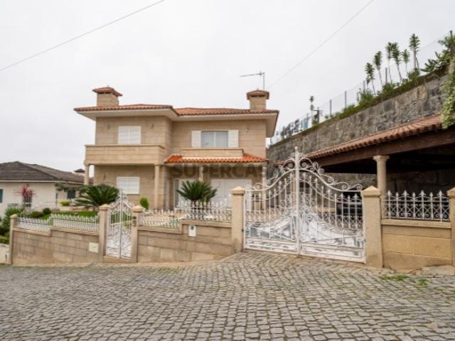 Moradia Individual T3 em Vilarinho, Santo Tirso