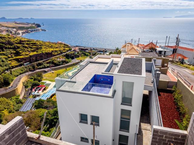 Moradia Isolada, 3 quartos, Santa Cruz, Santa Cruz 213m² Santa Cruz
