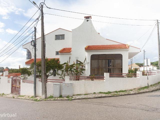 Moradia Isolada, 3 quartos, Vila Nova Caparica