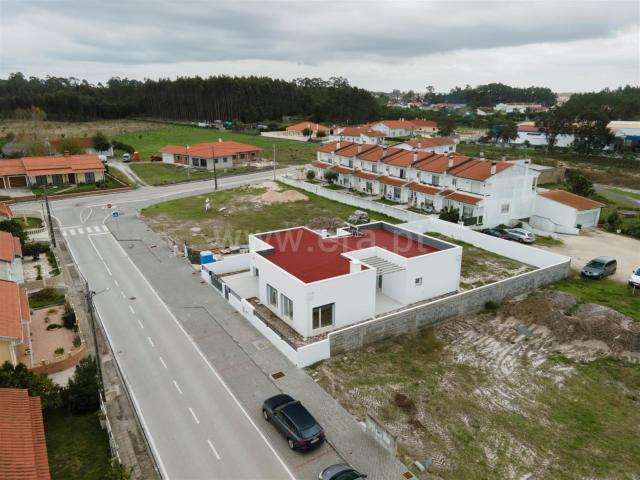 Moradia Isolada, 3+1, Garcia 193m² Marinha Grande