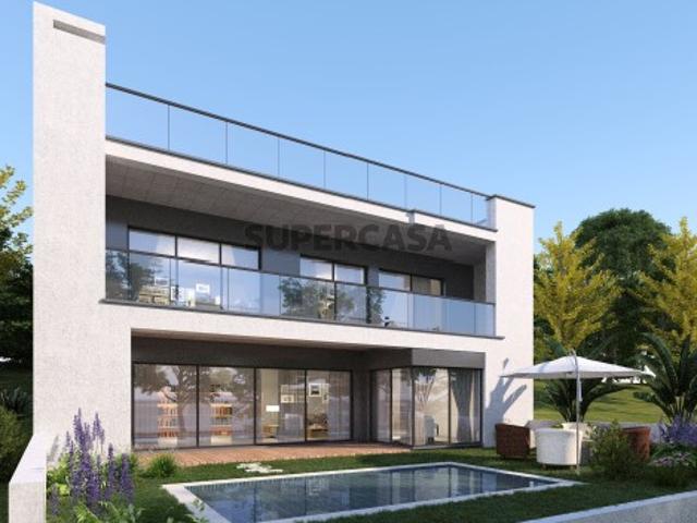 Moradia isolada com jardim, piscina e garagem, perto de Portimão e Lagos/Algarve/Portugal