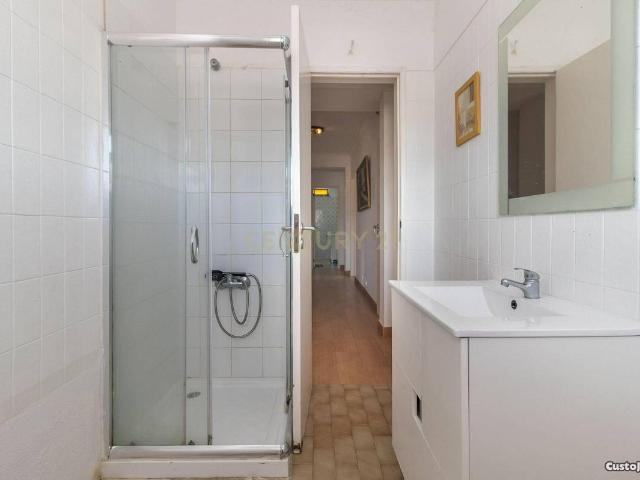 Moradia Isolada com Piscina