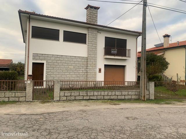Moradia com terreno