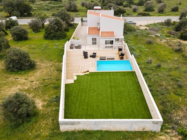Moradia isolada com vista mar, Fonte Santa 150m² Quarteira