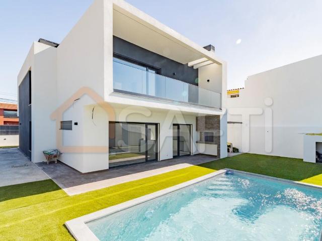 Moradia isolada de luxo c/ piscina 259m² Alcabideche