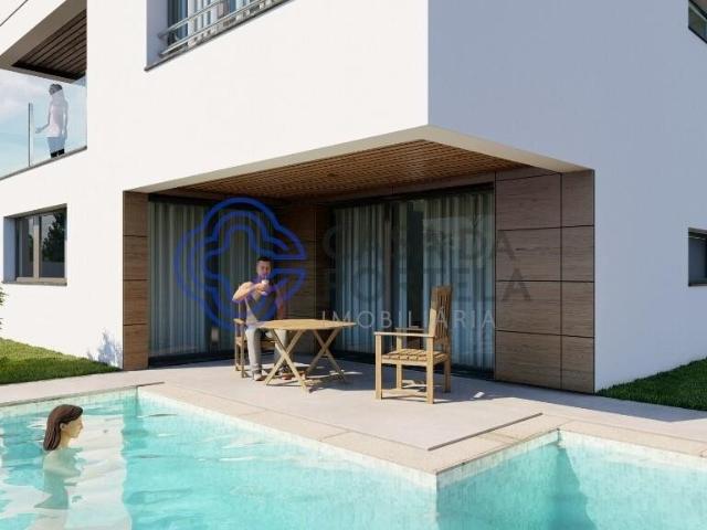 Moradia Isolada Duplex V4 com piscina – Vendas de Azeitão co. 178m² Azeitão São Lourenço e São Simão