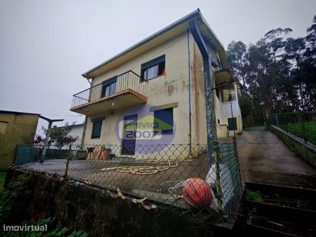 Moradia Isolada em Grij