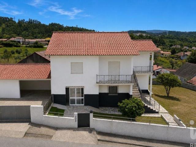 Moradia isolada em São Miguel, Santa Eufémia e Rabaçal de 24. 240m² Penela São Miguel