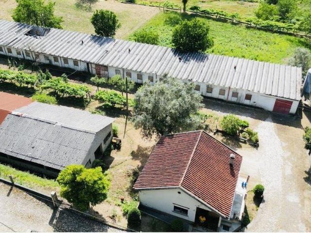 Moradia isolada T2 em Fontoura de 150 m²