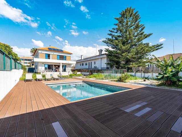 Moradia isolada T3+1 em Linda a Velha 170m² Algés, Linda a Velha e Cruz Quebrada Dafundo