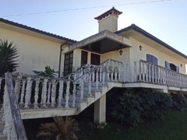 Moradia Isolada T3, com Jardim Aveiro