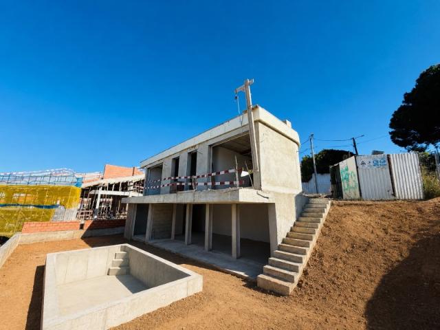 Moradia isolada T3 com piscina na Cotovia, Sesimbra