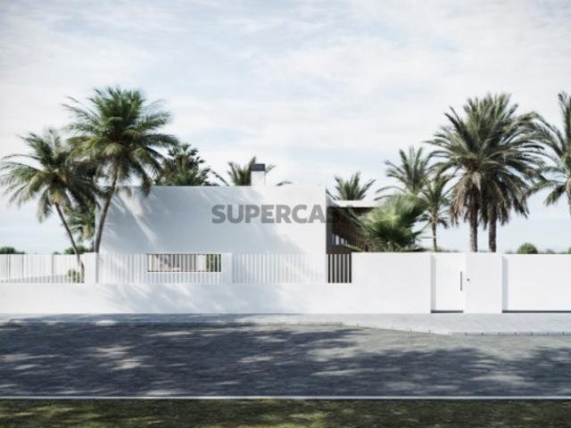 Moradia Isolada T3 em construção c/piscina em Sesimbra