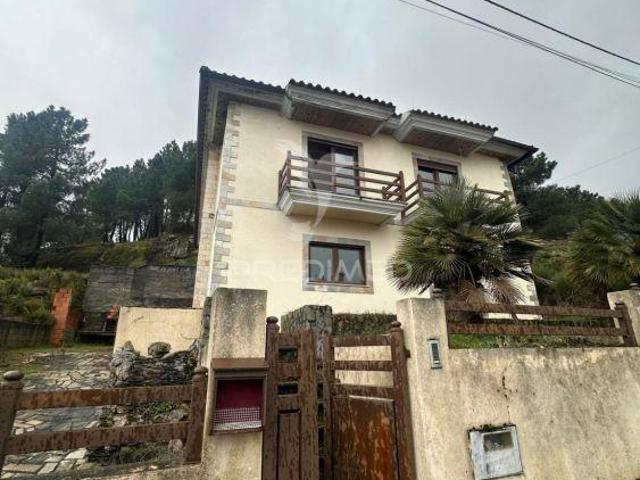 Moradia Isolada T3 em Alijó, Vila Real ? Espaço, Conforto e Tranquilidade | 26084099609