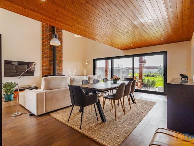 Moradia Isolada T3 Venda em Aradas,Aveiro | 26074082616