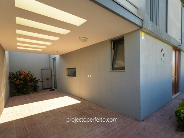 Moradia Isolada T3 Venda em São Félix da Marinha,Vila Nova d. 163m² São Félix Da Marinha
