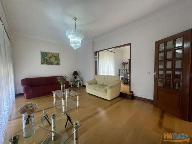 Moradia Isolada T3 Venda em São Roque,Oliveira de Azeméis | 26064088707