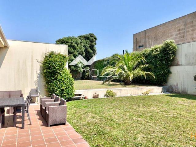 MORADIA ISOLADA T4+1 Leça da Palmeira | 26064065010