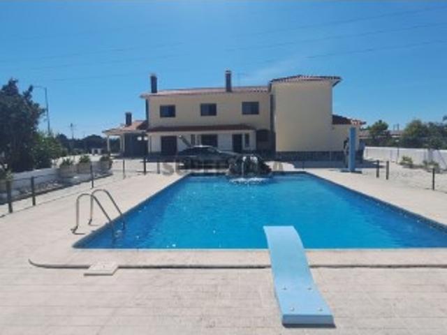 Moradia Isolada T4+1 Venda em Quinta do Conde,Sesimbra