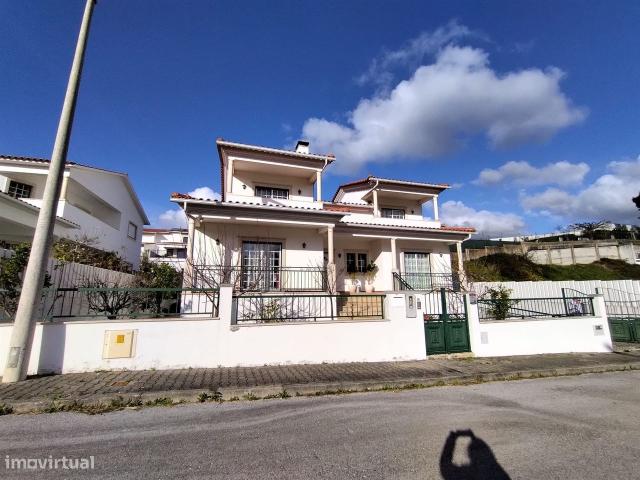 Moradia Isolada T4 / Casal de Matos / Leiria