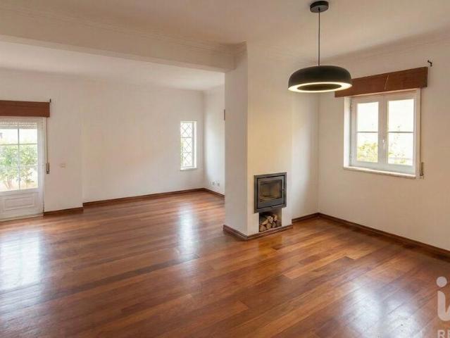 Moradia isolada T4 em Palmela de 158 m²