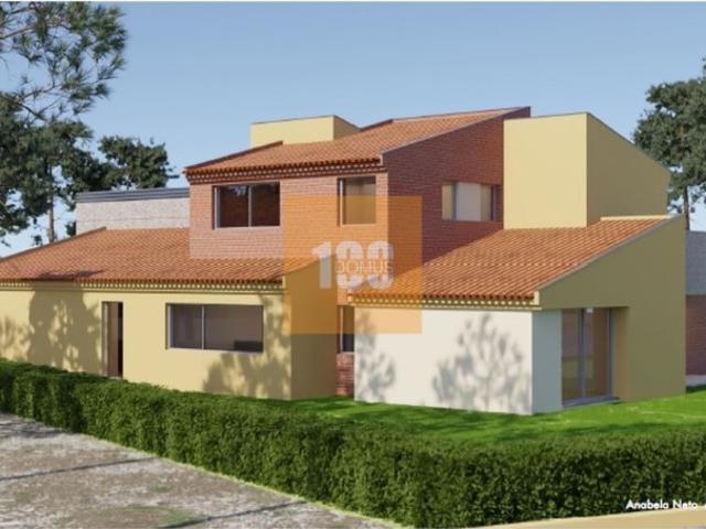 Moradia isolada T4 no Furadouro