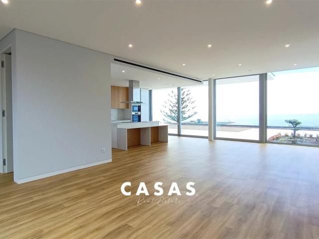 Moradia Isolada T4 Venda em Estreito da Calheta,Calheta Mad. 300m² Estreito Da Calheta