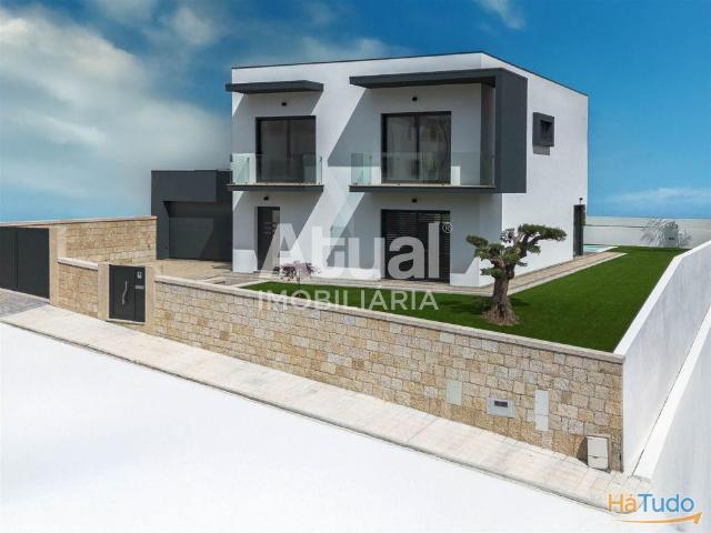 Moradia Isolada T4 Venda em Mancelos,Amarante | 26063970632