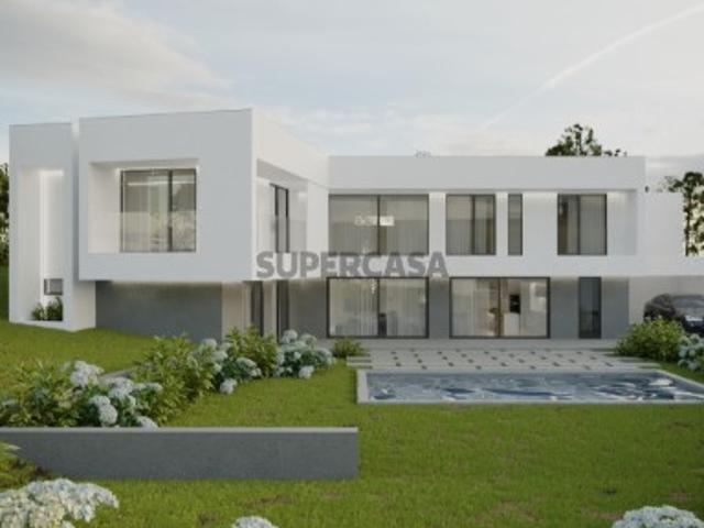 Moradia Isolada T5 com Projecto Aprovado Urbanização Vila Alegre Fernão Ferro