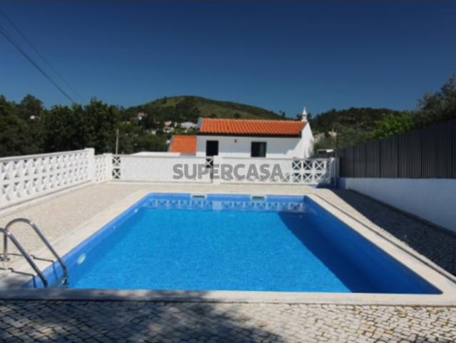 Moradia Isolada T5 Renovada com Piscina, São Brás de Alportel