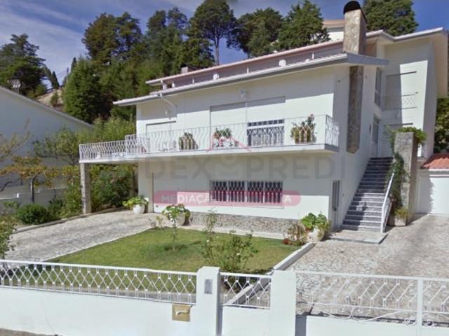 Moradia isolada T6 Eiras Coimbra Viabilidade Credito Jovem