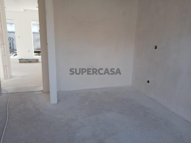 Moradia Isolada Terrea V4