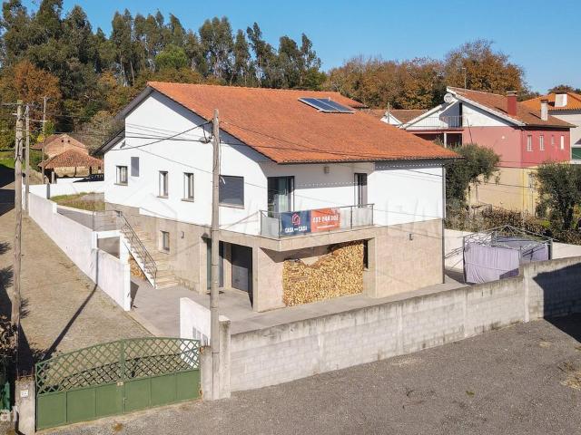 Moradia Isolada V3 em Valverde