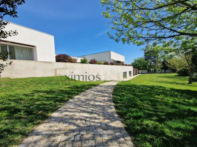 Moradia isolada V5, com piscina aquecida, na Póvoa de Varzim. 764m² Póvoa de Varzim, Beiriz e Argivai