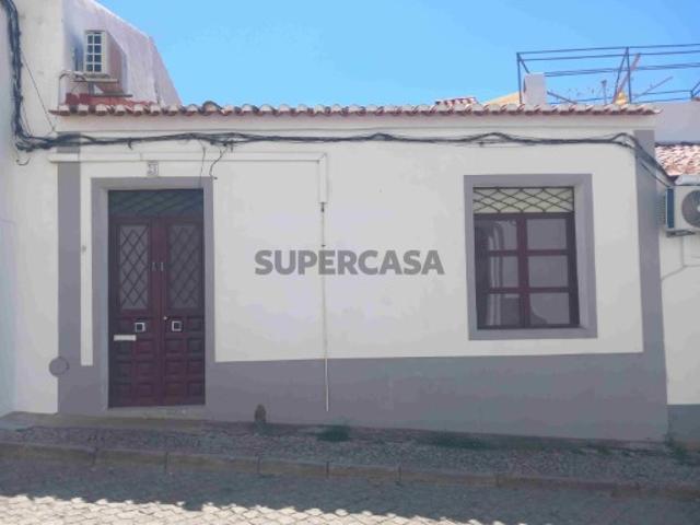 Moradia junto ao Centro Histórico de Serpa