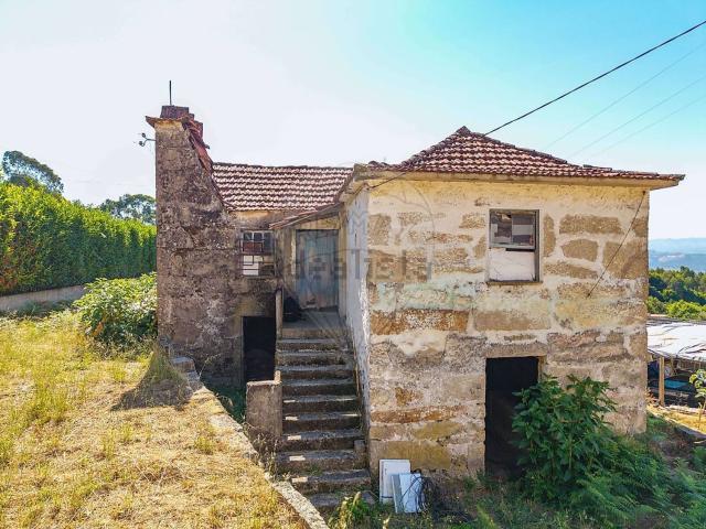 Moradia, Luzim e Vila Cova