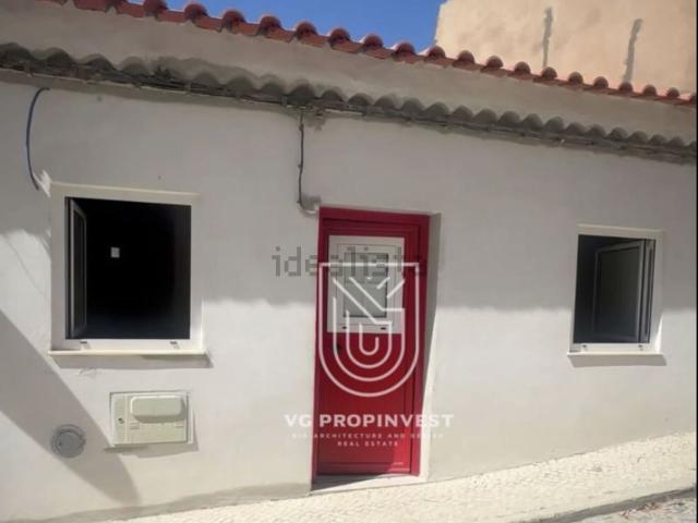 Moradia, Lagoa e Carvoeiro