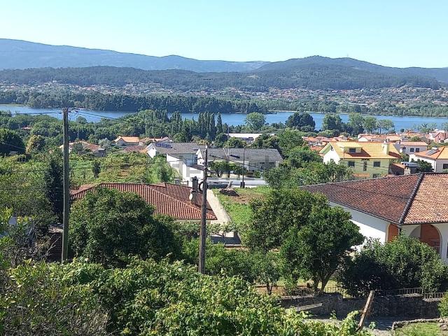 Moradia, Lanhelas