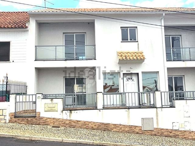 Moradia, Laranjeiro e Feijó