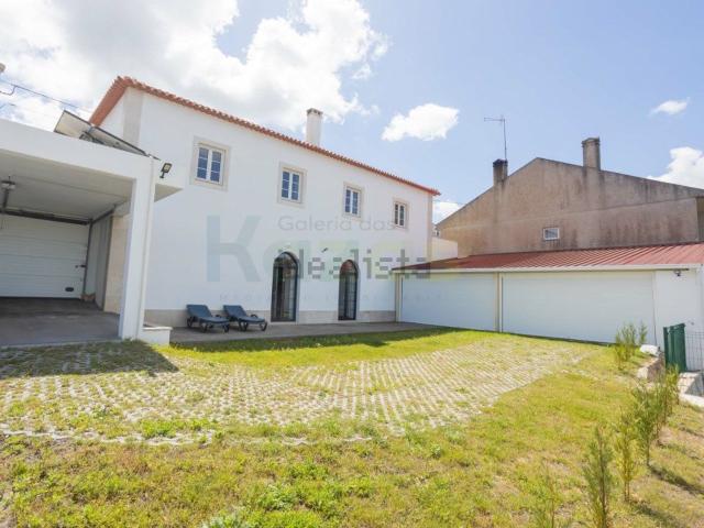 Moradia, Leiria Pousos Barreira e Cortes